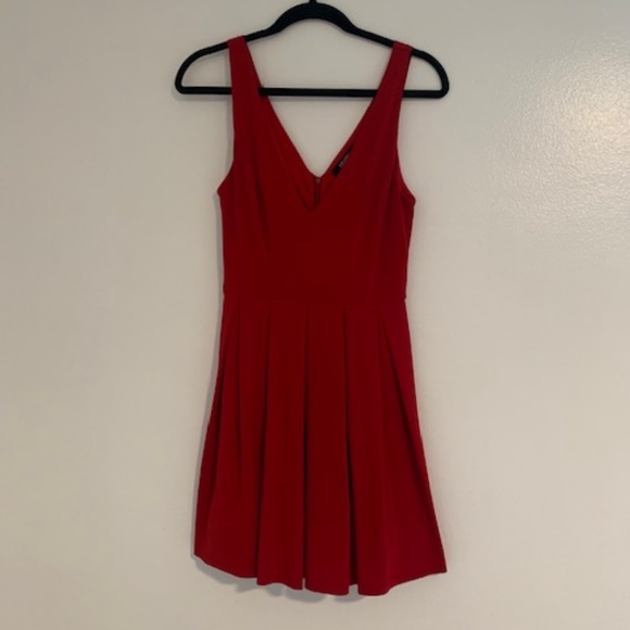 Perfect Red Mini Dress for Date Night - Picture 1 of 8